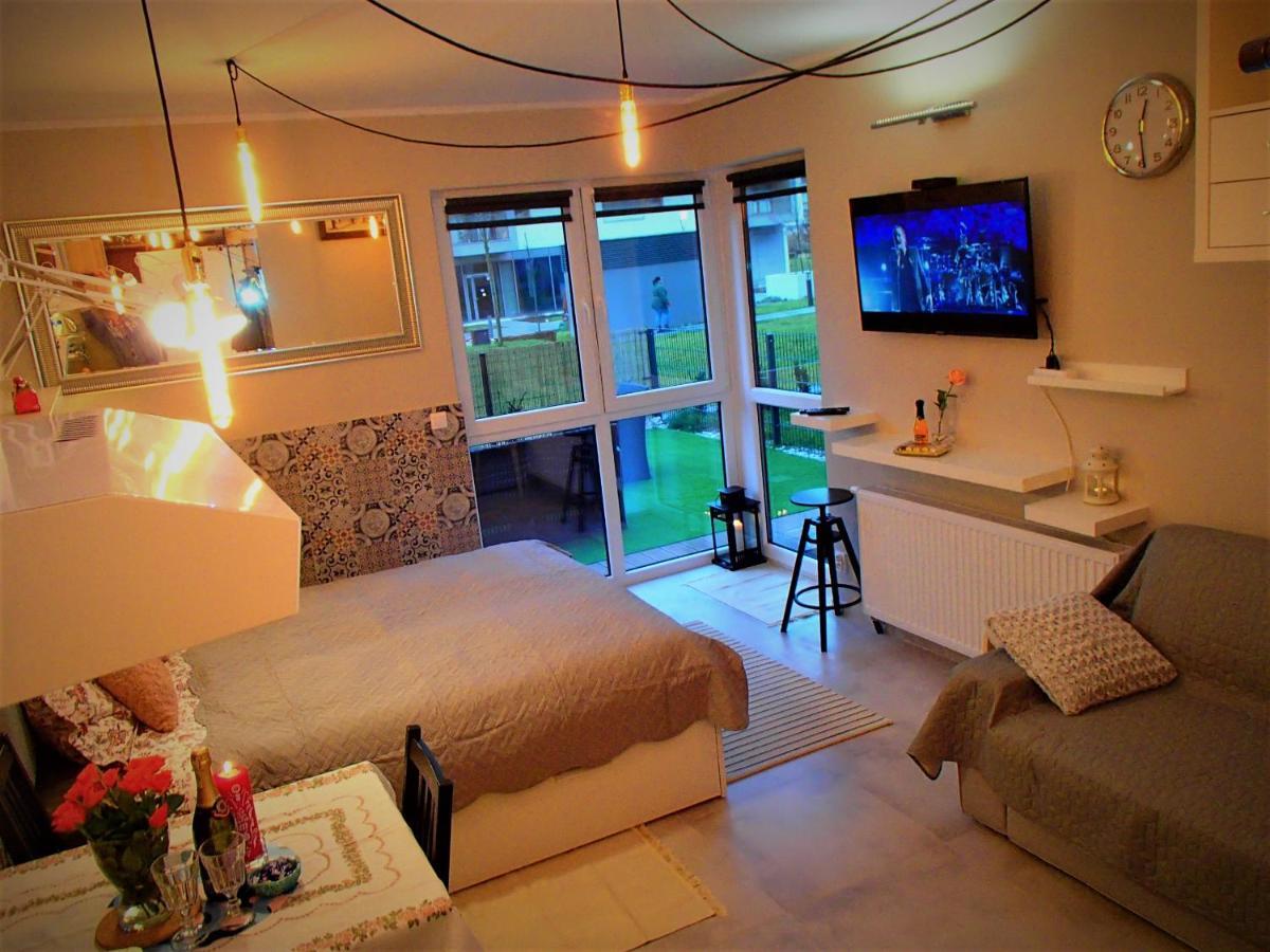 Ferienwohnung Cracovia Garden Nowa 5 Dzielnica Exterior foto